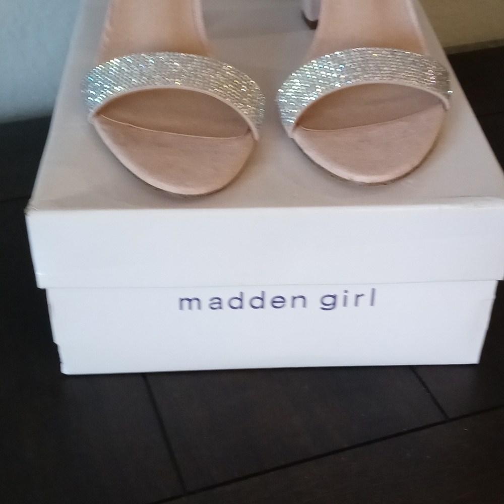 Madden girl heels - Picture 4 of 4